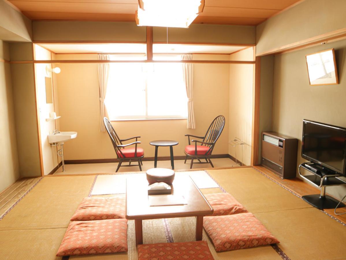 Hotel Sankt Moritz Shiga Shimotakai Luaran gambar